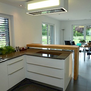 Schüller Küche in Telgte mit Echtholzstheke