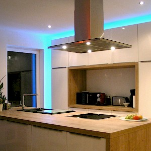 Nolte Küche in Lüdinghausen hinterbleuchtet